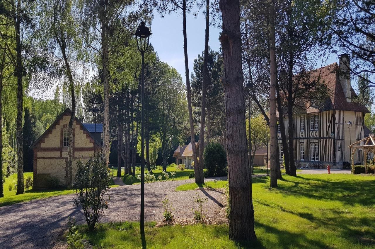 Les Manoirs Des Portes De Deauville - Small Luxury Hotel Of The World Canapville  Exterior foto