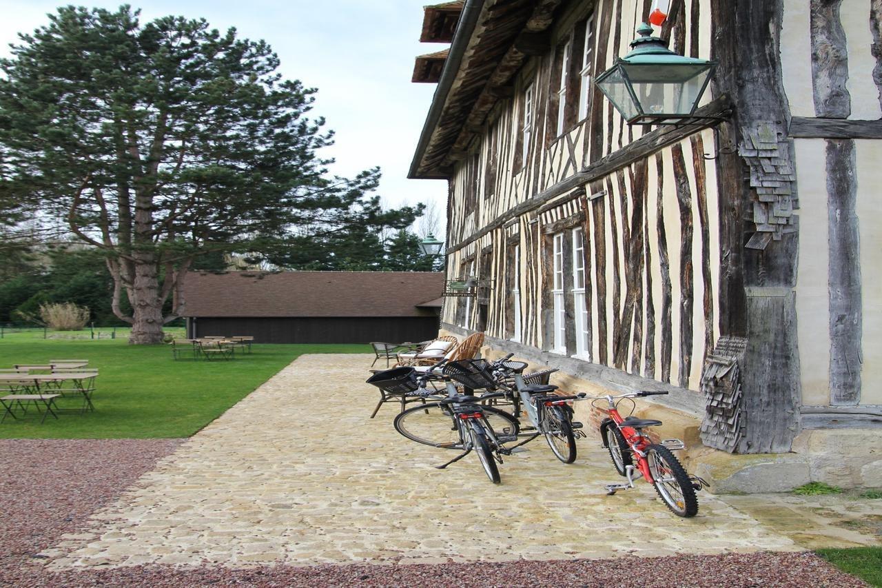 Les Manoirs Des Portes De Deauville - Small Luxury Hotel Of The World Canapville  Exterior foto